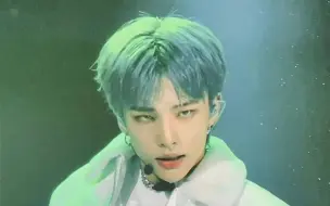 Download Video: 【黄铉辰直拍】蓝莓奶油雪糕 'MANIAC' Straykids 221216 KBS歌谣大祝祭 年末舞台