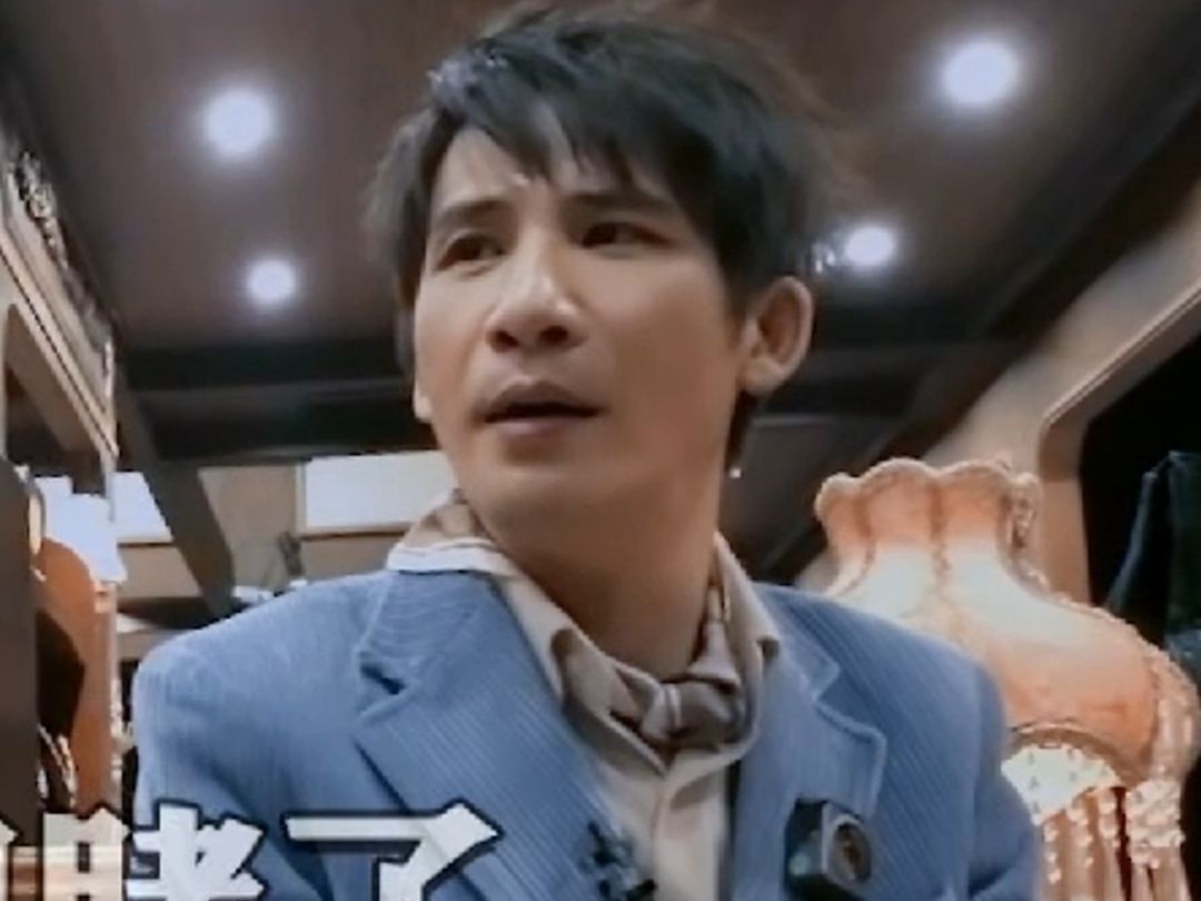 本来一挺严肃的故事,大张伟讲着讲着突然搞笑了