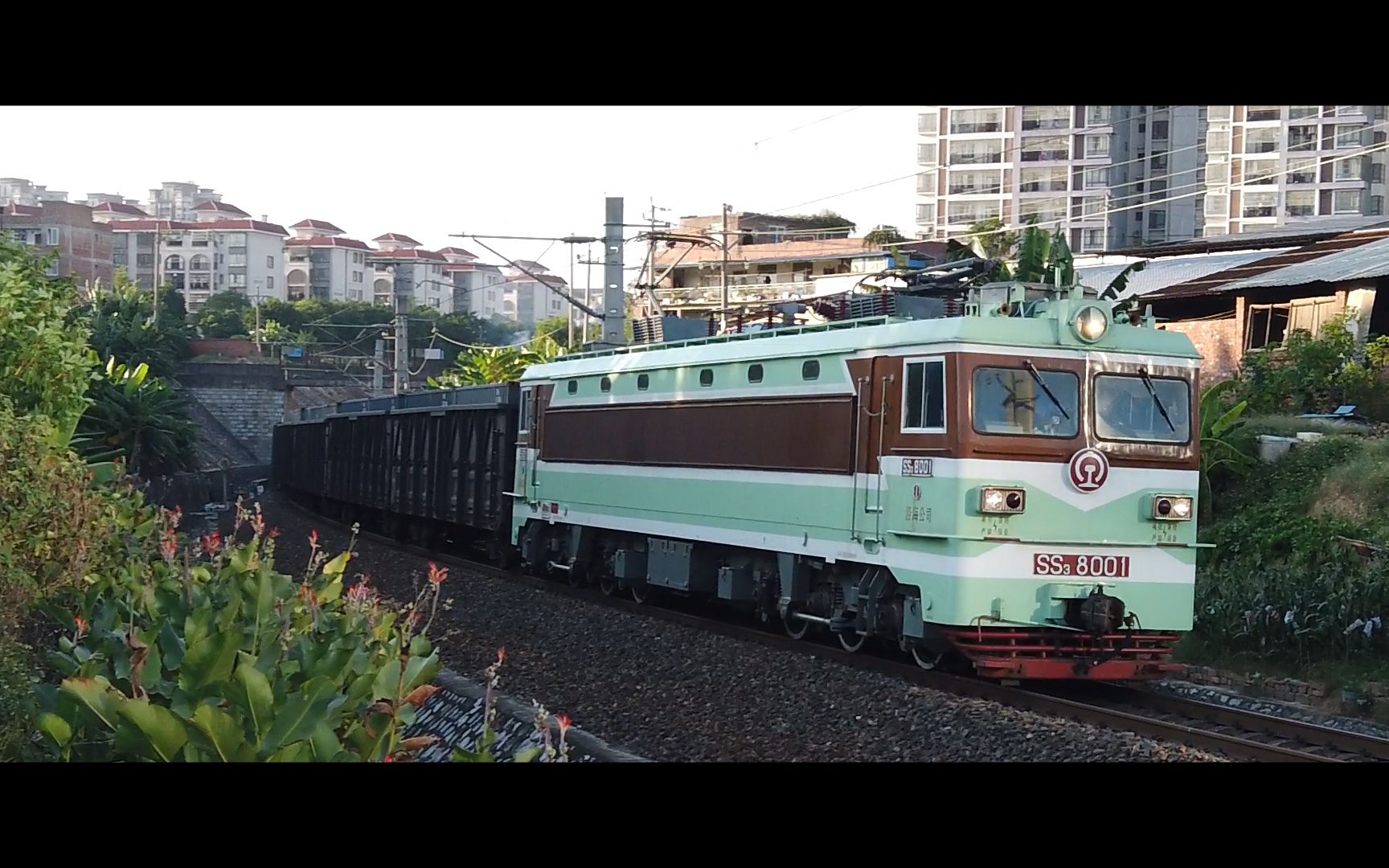 南环上行线拍ss3货列