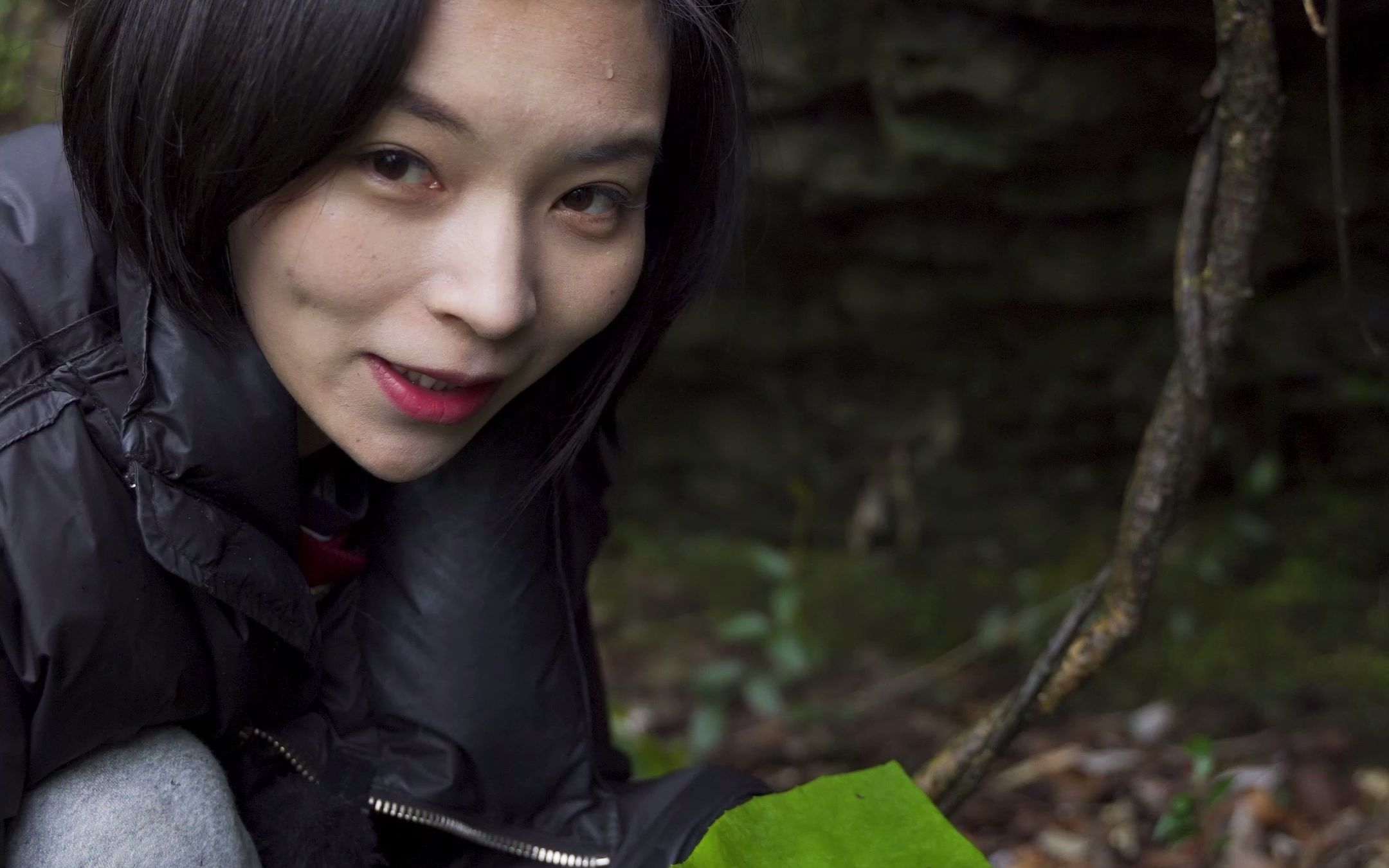 [图]小时候经常在小溪边拿来喝水的植物竟是一味名贵的药材，你们见过吗