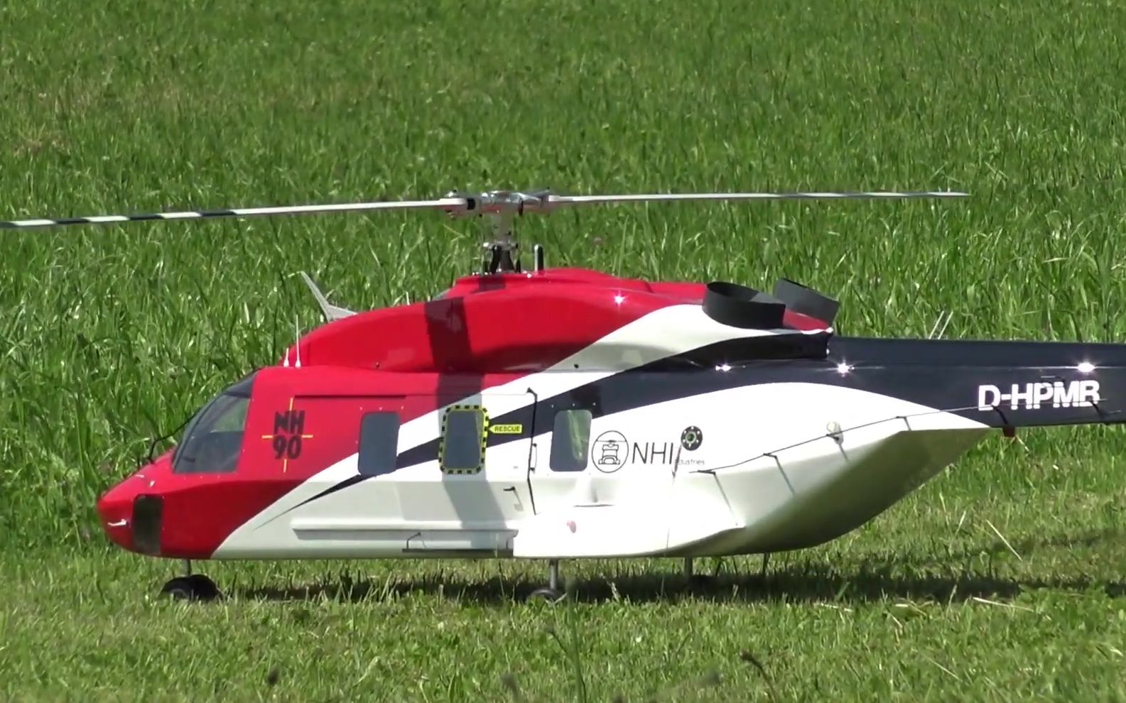 rc遥控nh90直升机航模