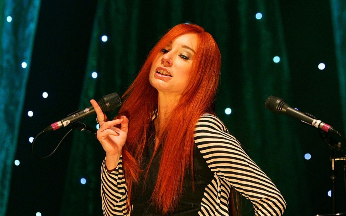 【盘点】tori amos 多莉艾莫丝英美专辑榜成绩全纪录_哔哩哔哩_bili