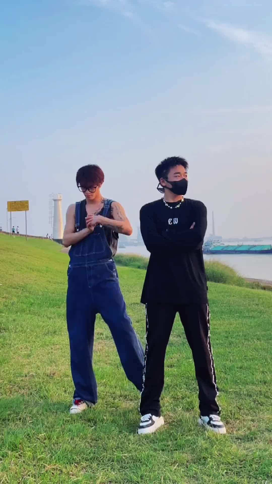 你最爱听哪一届的主题曲呢小阳同学2022世界杯我的世界杯dn