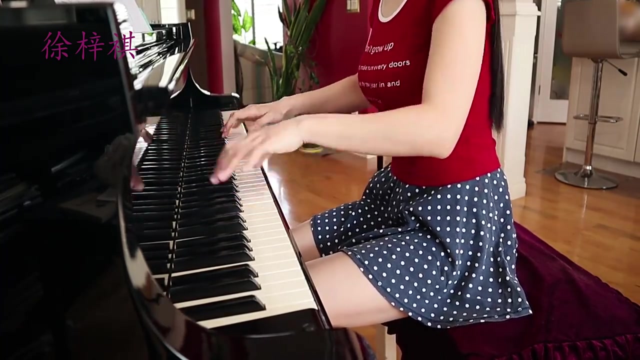 琴声饱满圆润厚重富有弹性请欣赏久石让钢琴曲夏天a6cuhhc1