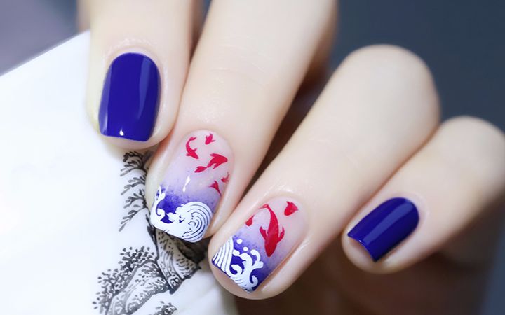 【七月爱美妞】吉祥锦鲤印花美甲教程