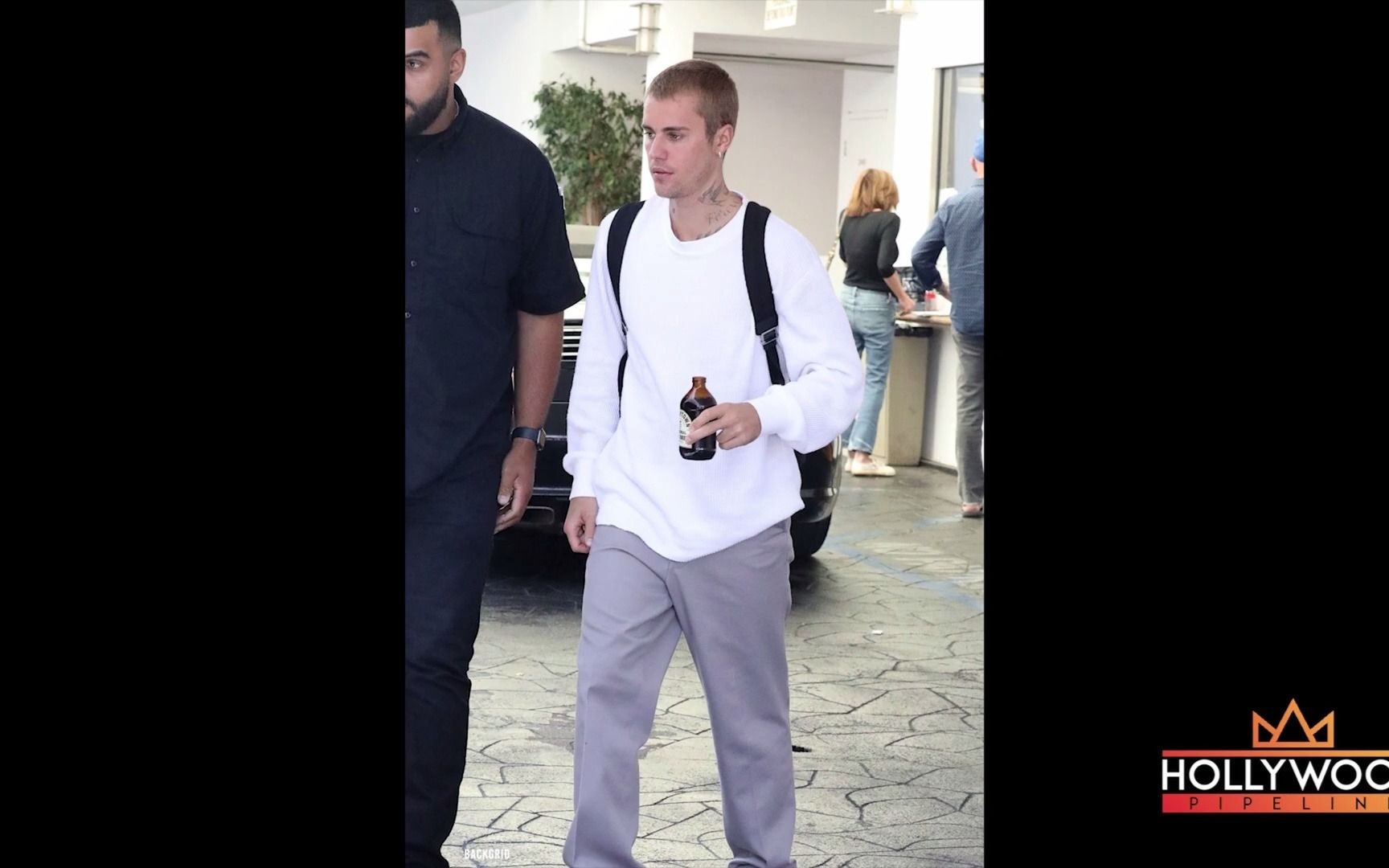 justin bieber 寸头贾跟老婆在洛杉矶1080p