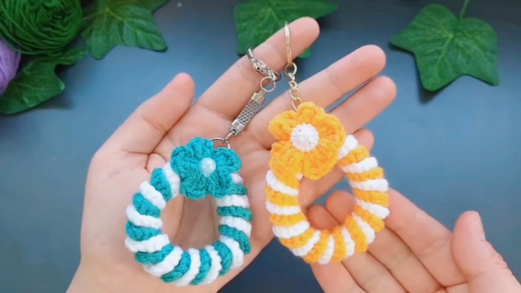 钩针编织创意棉花圈钥匙扣