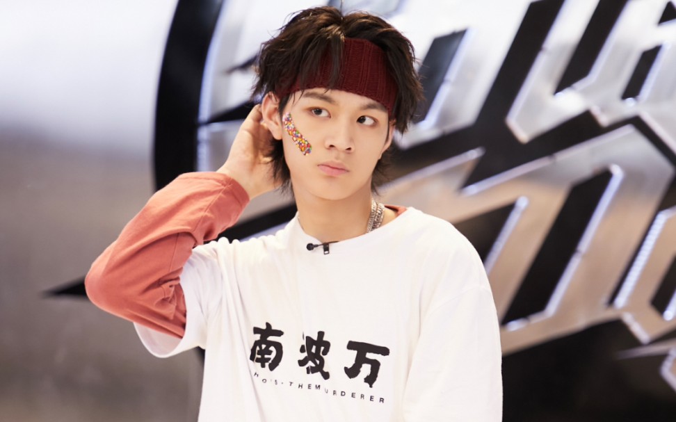 石凯南波万skdd直拍