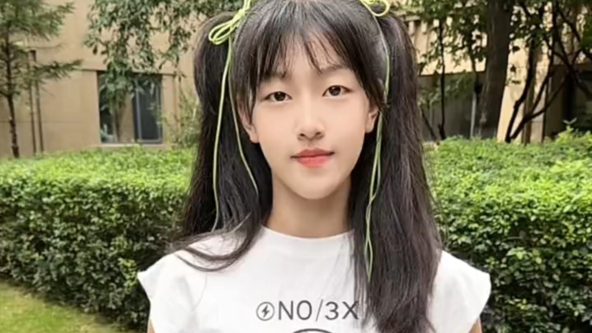 果果09:悬溺dj手势舞