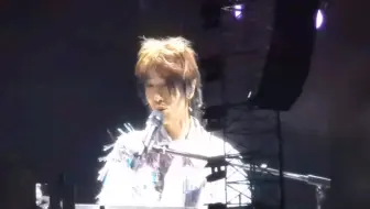 华晨宇:我的亲妹妹也在台下，不要吓到她了                                       火火:妹妹，妹妹哈哈哈哈哈