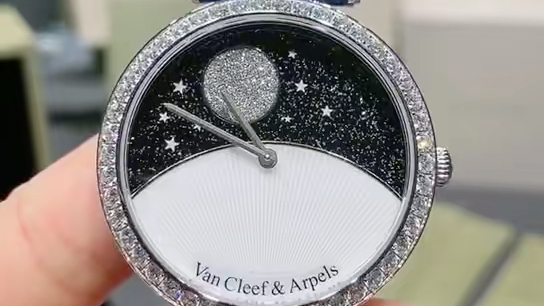 【van cleef & arpels】梵克雅宝61戴在手腕上的真实太阳系星空