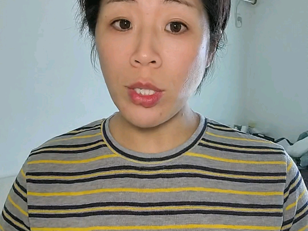 #断夜奶 到了一定月龄段，妈妈开始纠结要不要断夜奶，一条视频看明白#母乳喂养#宝宝断母乳