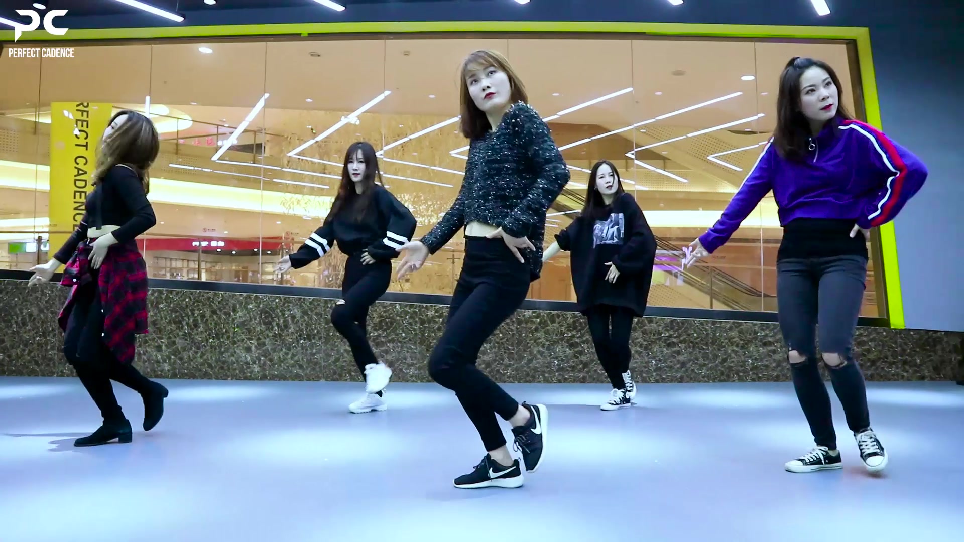 株洲pc文化艺术中心韩舞女团kpop爵士舞金请夏已经12时