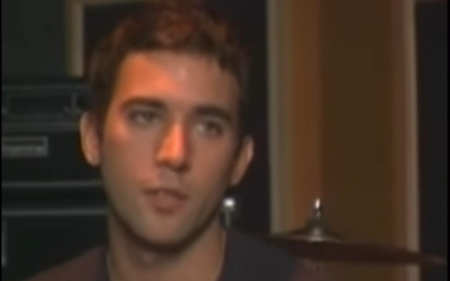 SUFJAN STEVENS|Sufjan Stevens MTV interview 舒肤佳古早MTV采访,谈及名字含义、Illinois专辑相关及五十州计划哔哩哔哩bilibili