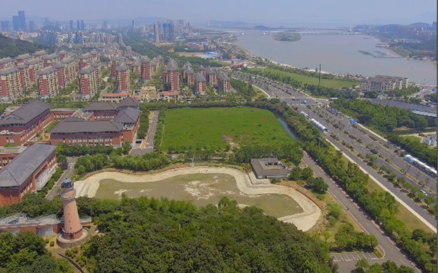 【航拍】浙江大学舟山校区:海天一色,灯塔矗立哔哩哔哩bilibili