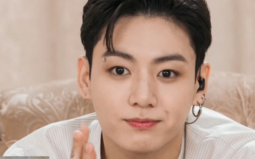 【防弹少年团】【bts】【田柾国】柾国这个发型好像婚礼当天把头发全