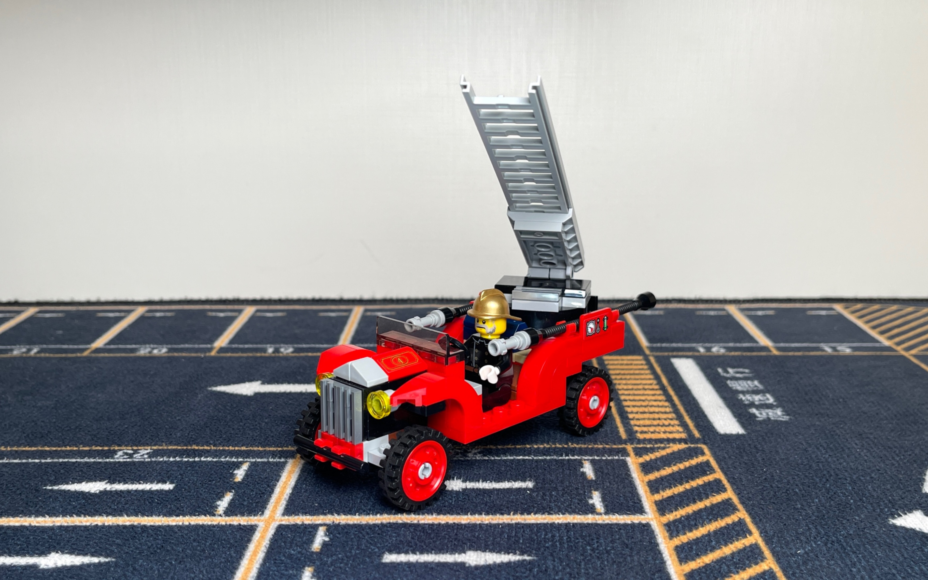 乐高 lego 创意百变高手系列 老式消防车 10263