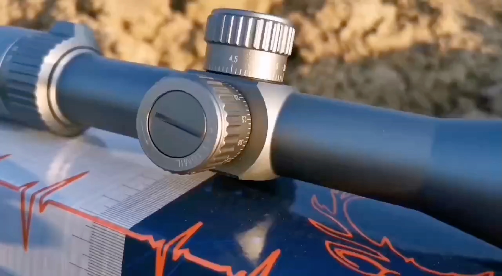 马裤18倍镜千米看神像,这清晰度,你不服都不行!