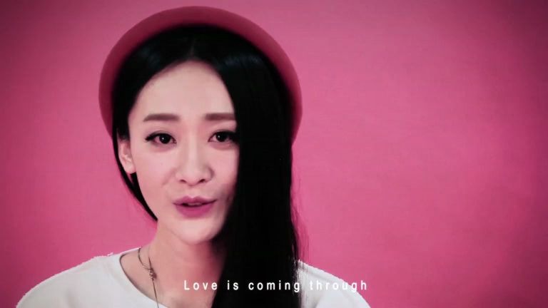 [图]严艺丹 - Love Is Coming Through