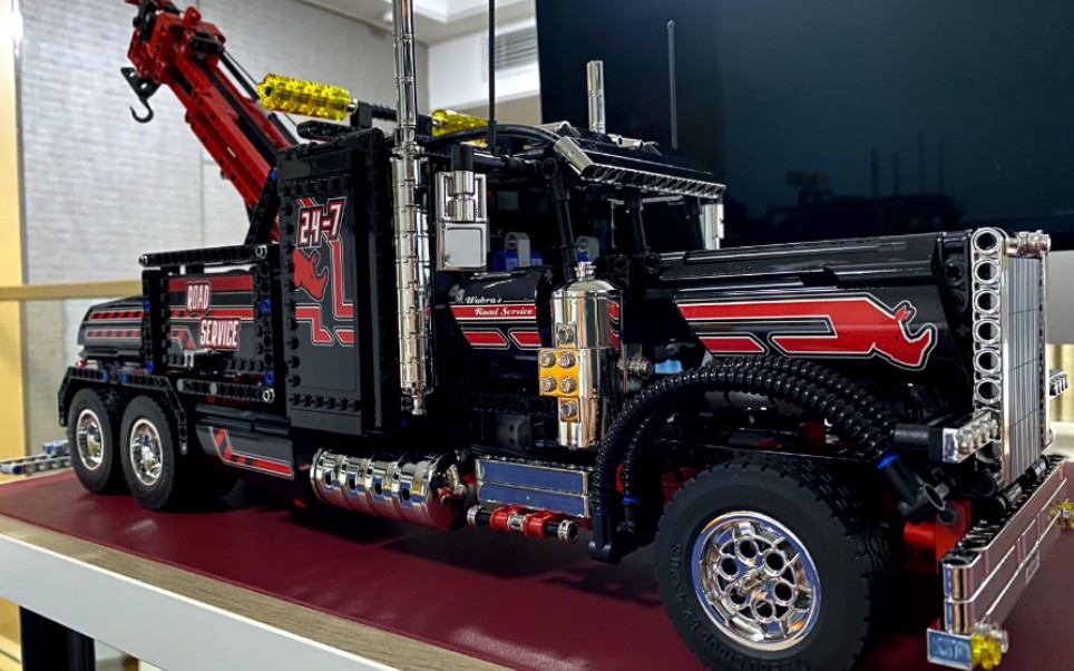 电镀美式擎天柱大拖车   对电镀改色感兴趣的小伙伴可以私信我哦