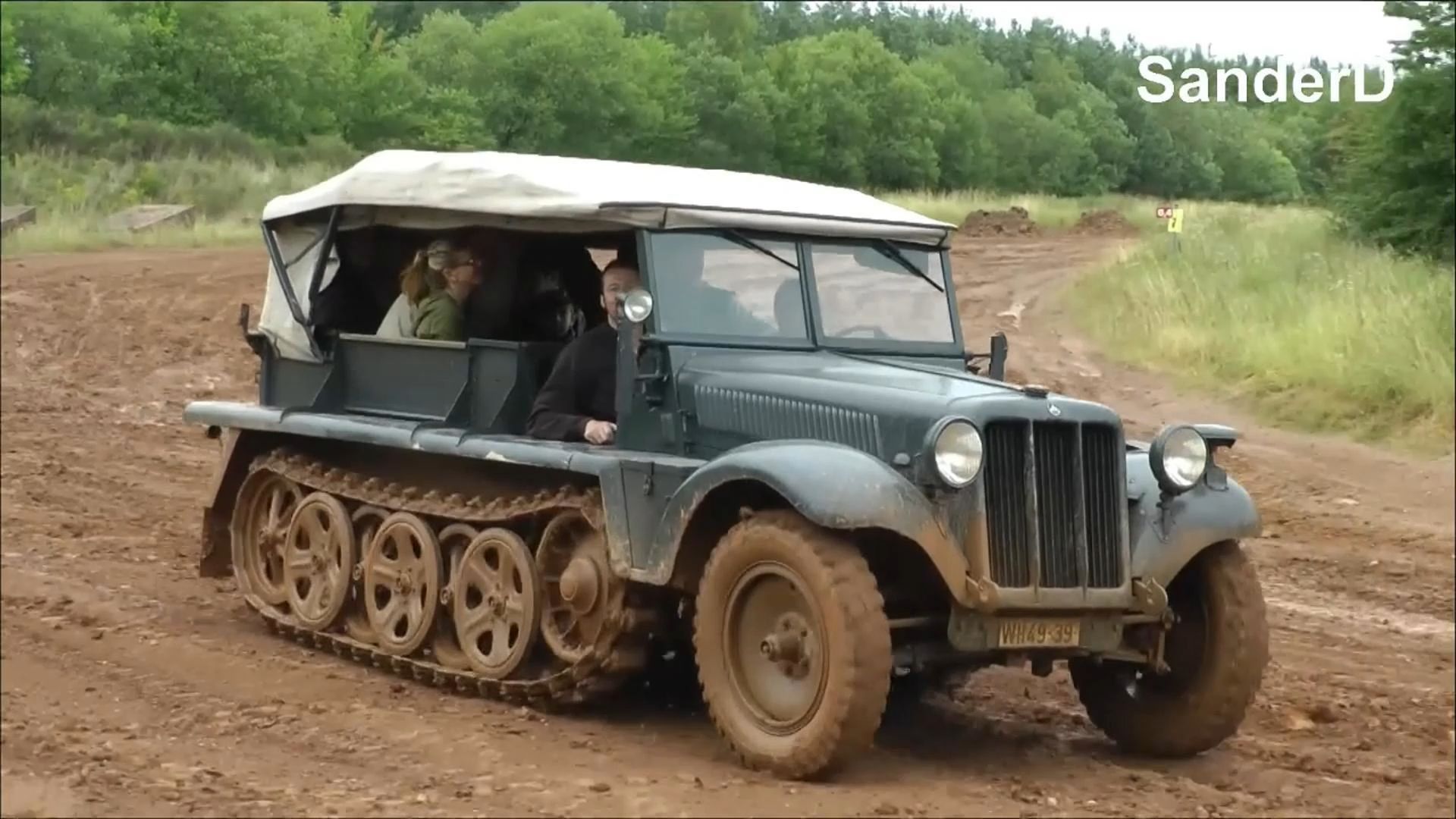 sd.kfz10半履带车,二战时期的机械怪兽超乎你的想象