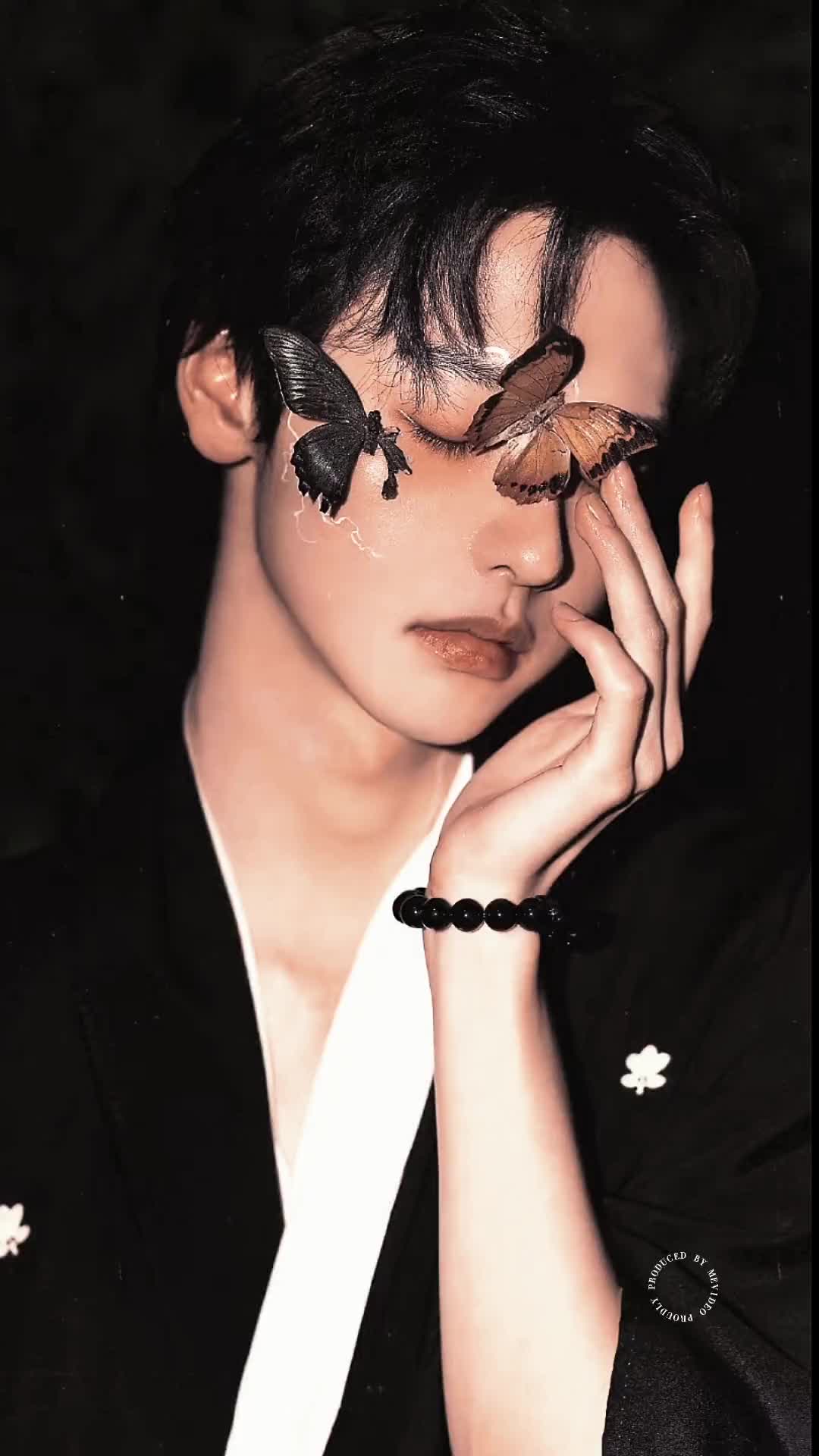 拼贴帅哥拼贴视频少年感帅哥plume椰子这谁顶得住啊任胤菘w