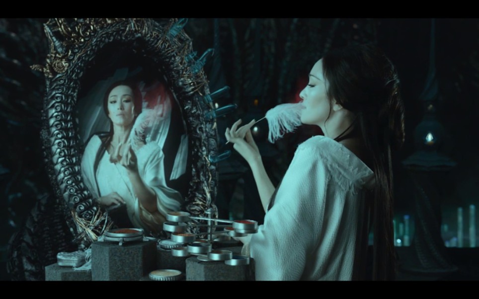 【巩俐】饿得想把你吃掉——白骨夫人