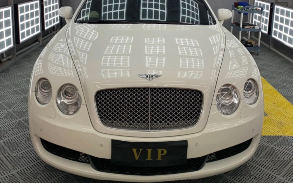 宾利飞驰v12,左后翼子板,知道了这车为什么这么贵了,太硬了,对无痕