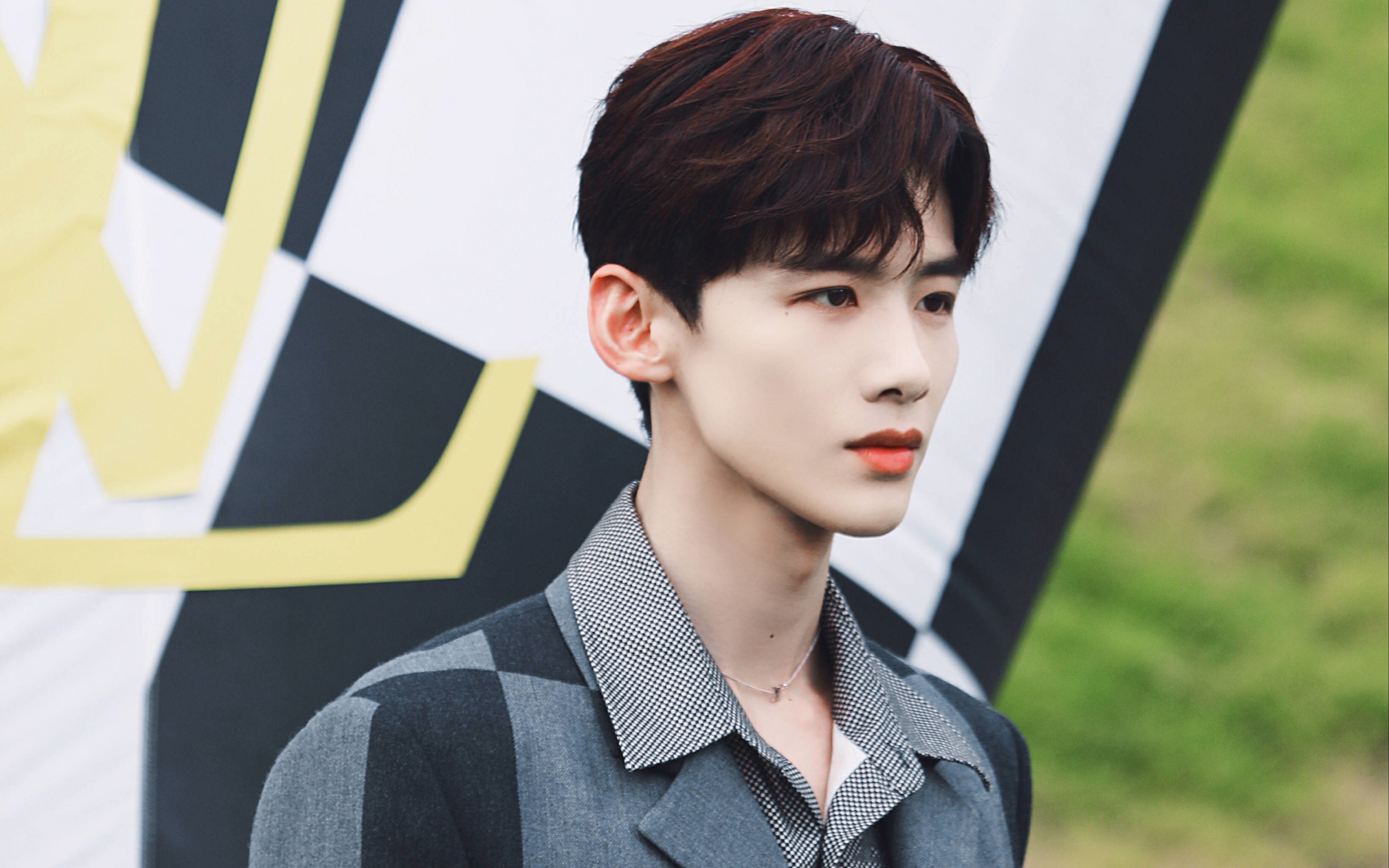 ins更新 发射超甜wink