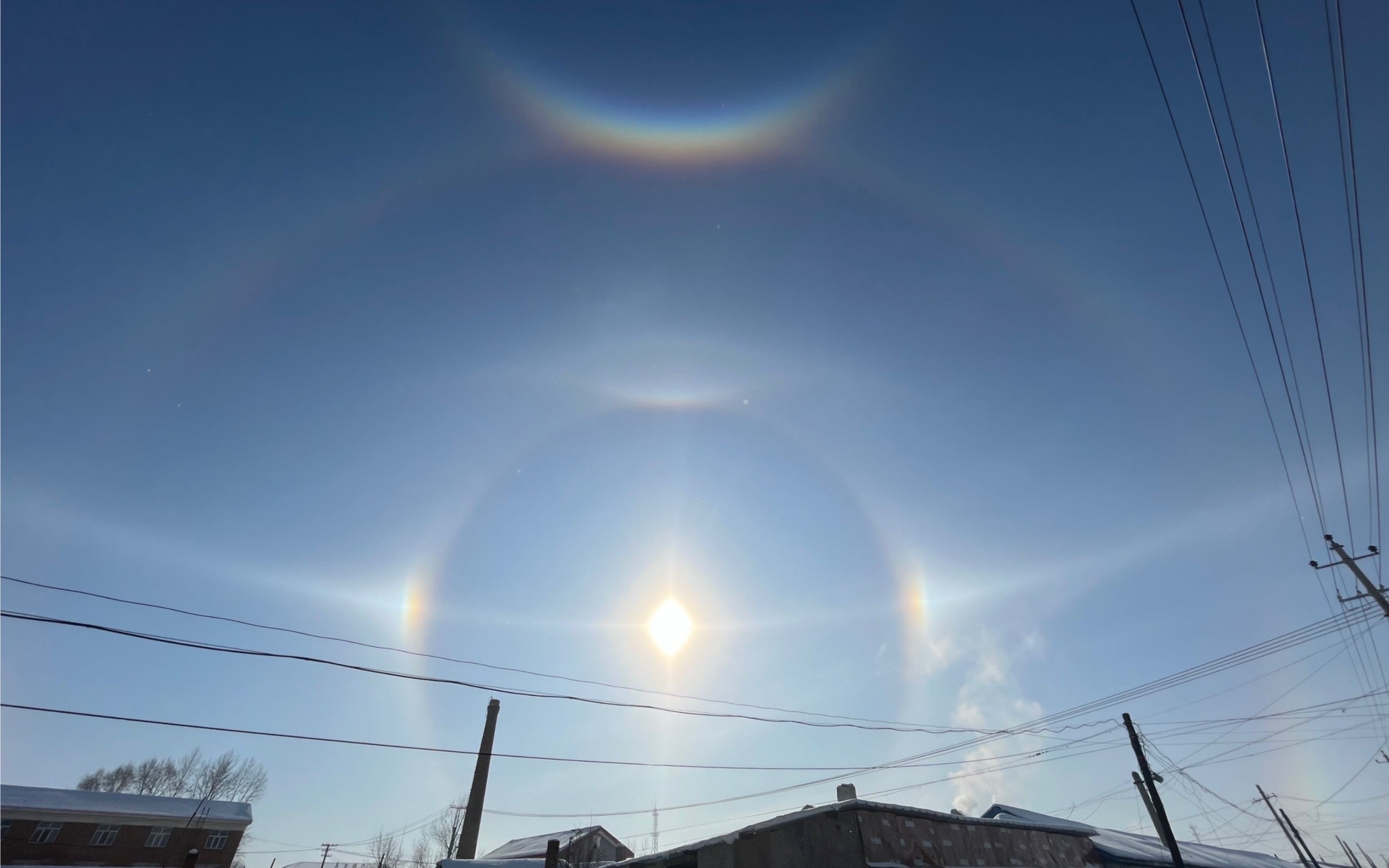 内蒙古呼伦贝尔1.27组合冰晕