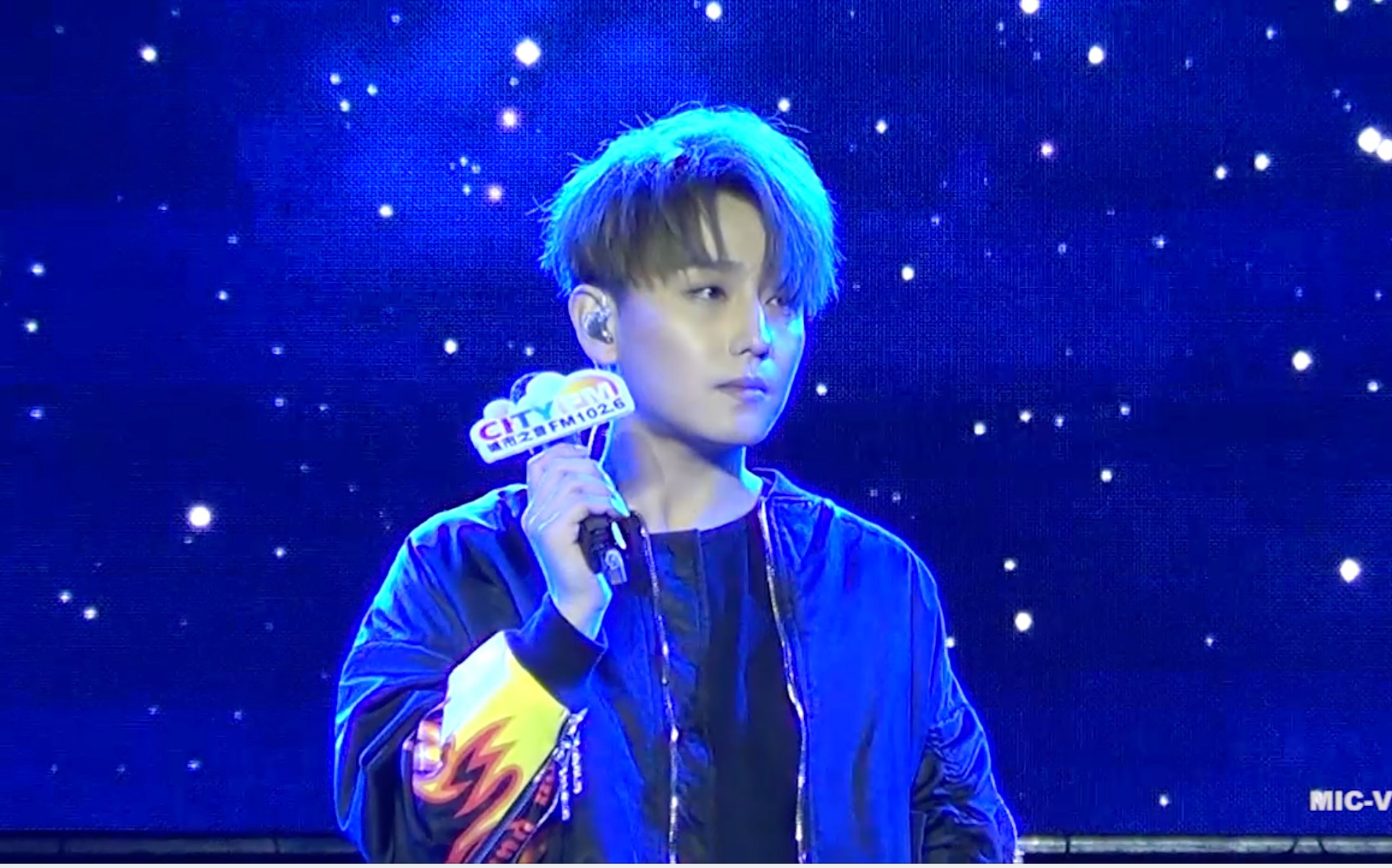 【赵泳鑫】20161122cityfm城市之音 校园迎新演唱会成都站