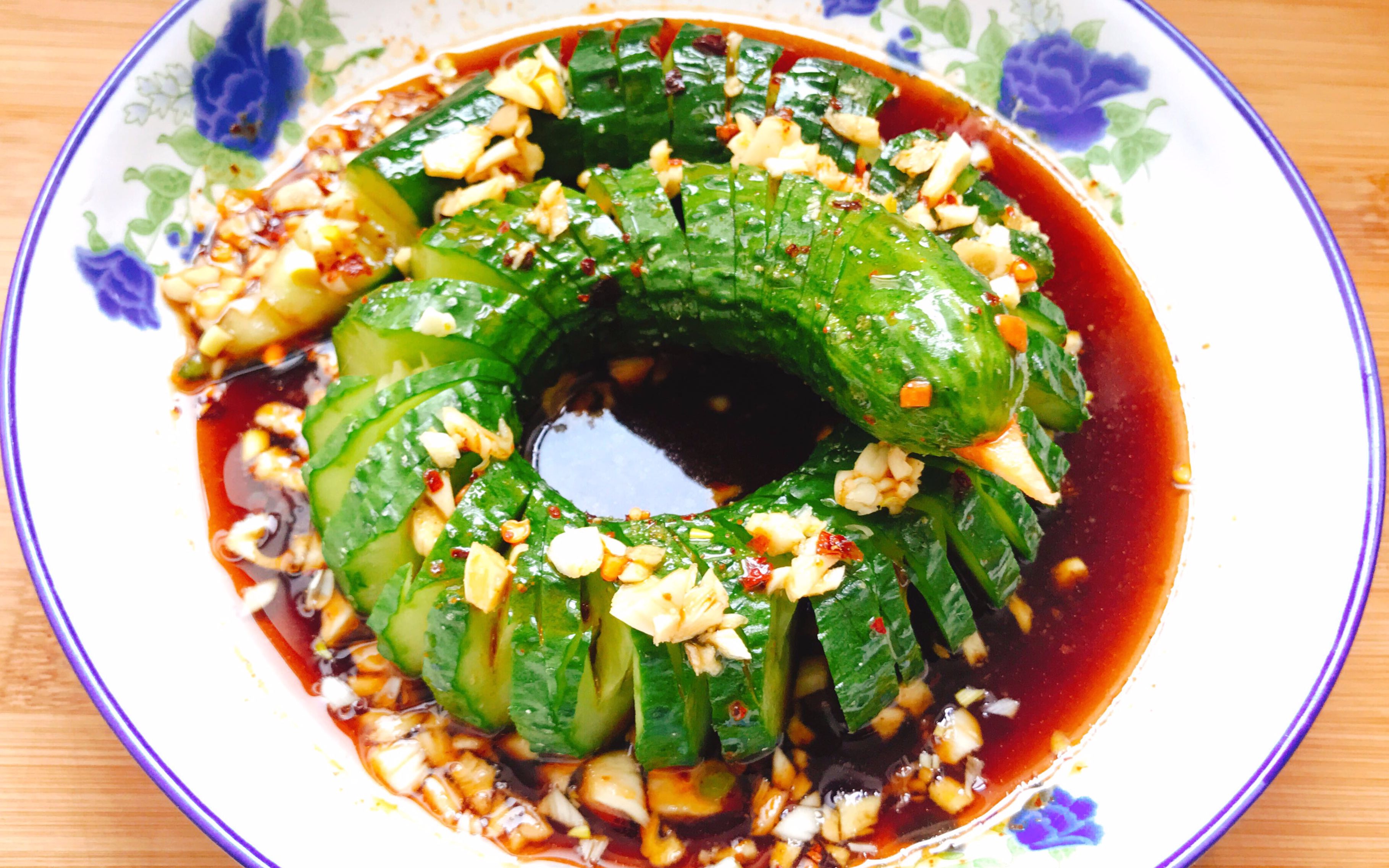 家常蓑衣黄瓜 酸爽可口 雕刻一下还挺好看