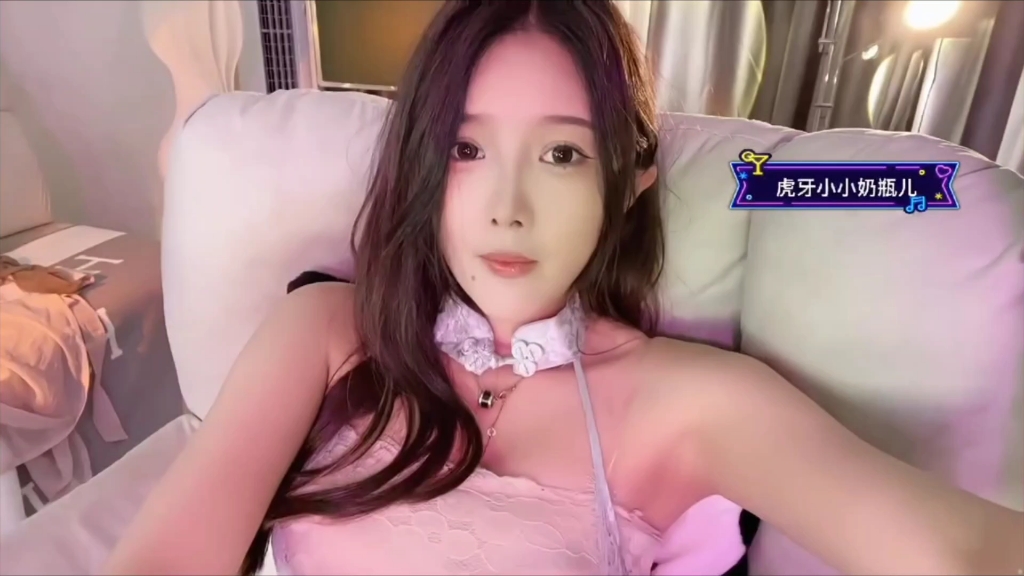 小奶瓶儿 来个公开定制∑(7526д7526lll)
