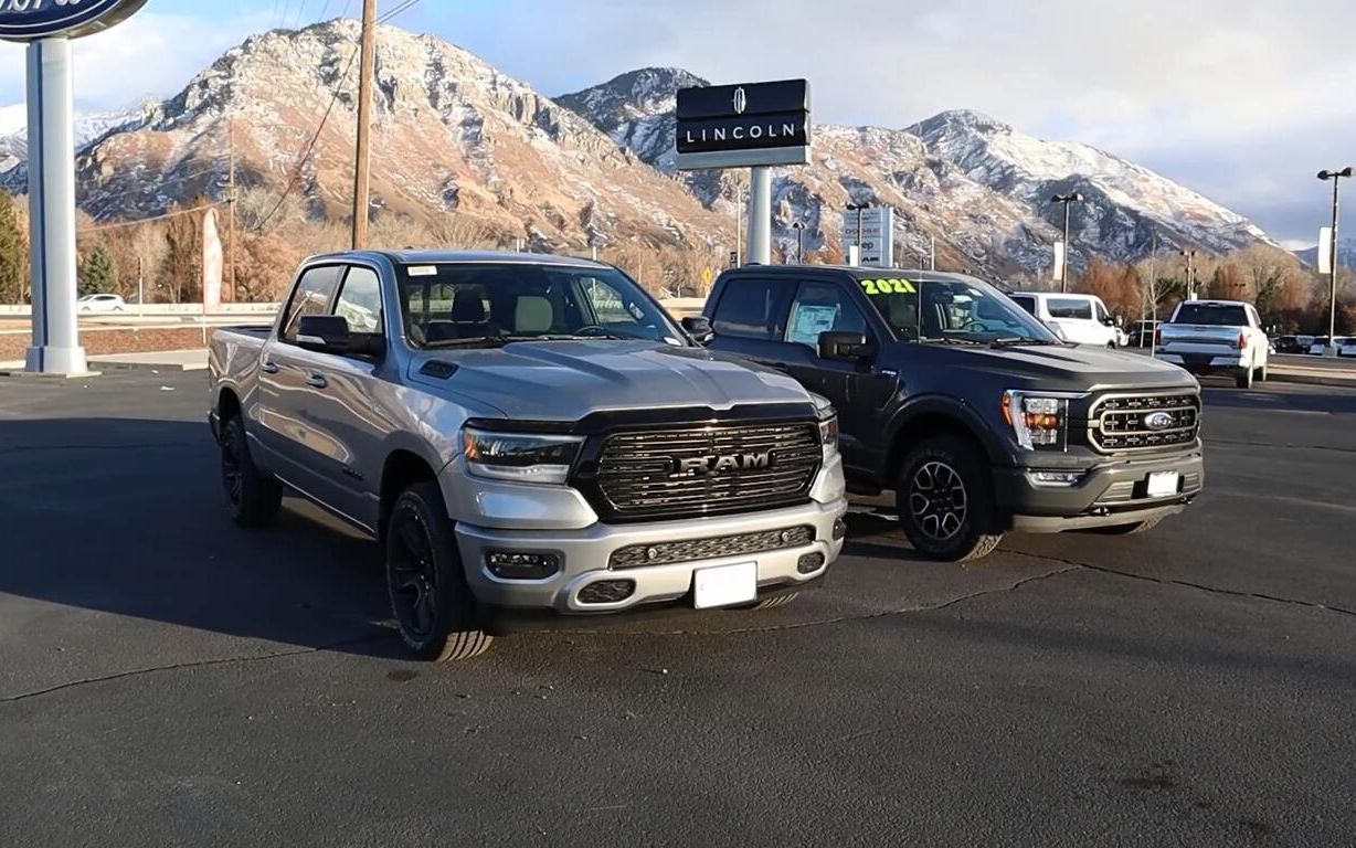 ford f-150 xlt sport vs 2021 公羊 ram 1500 大角羊 入門級皮卡誰更