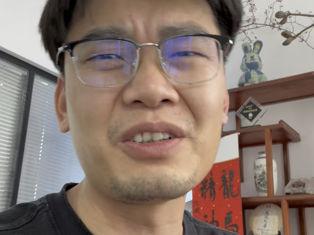 进厂要不要懂人情事故海报