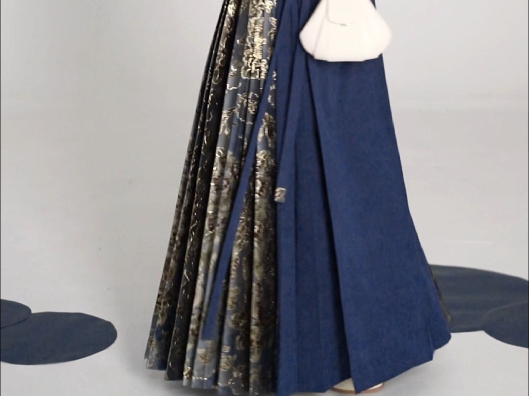 拼接马面裙丨褶藏风华