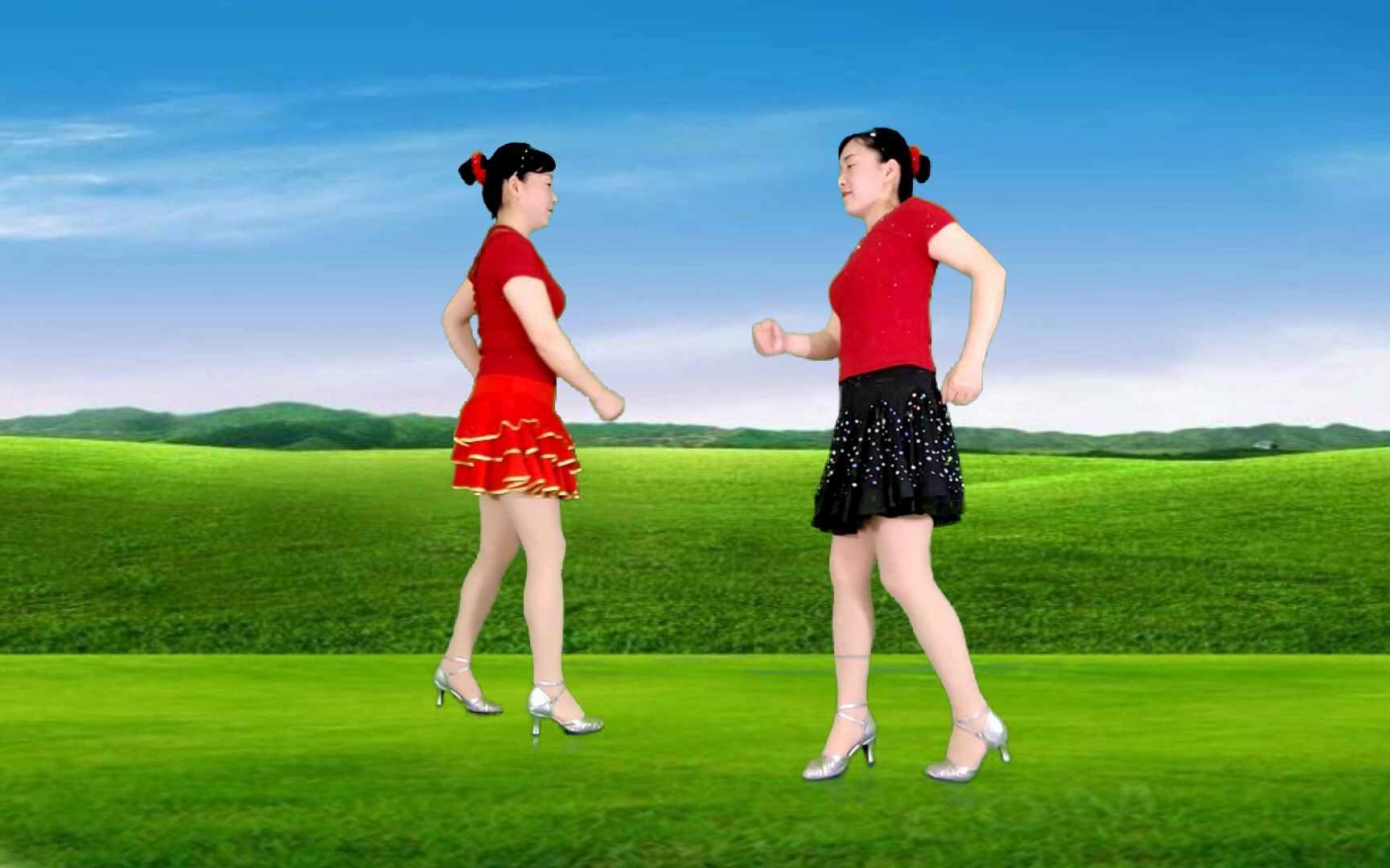 32步广场舞《情人桥》对跳版,时尚好看又简单