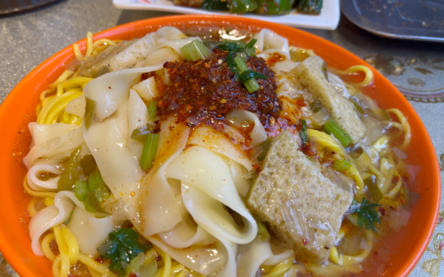 黄面凉皮77小烧烤