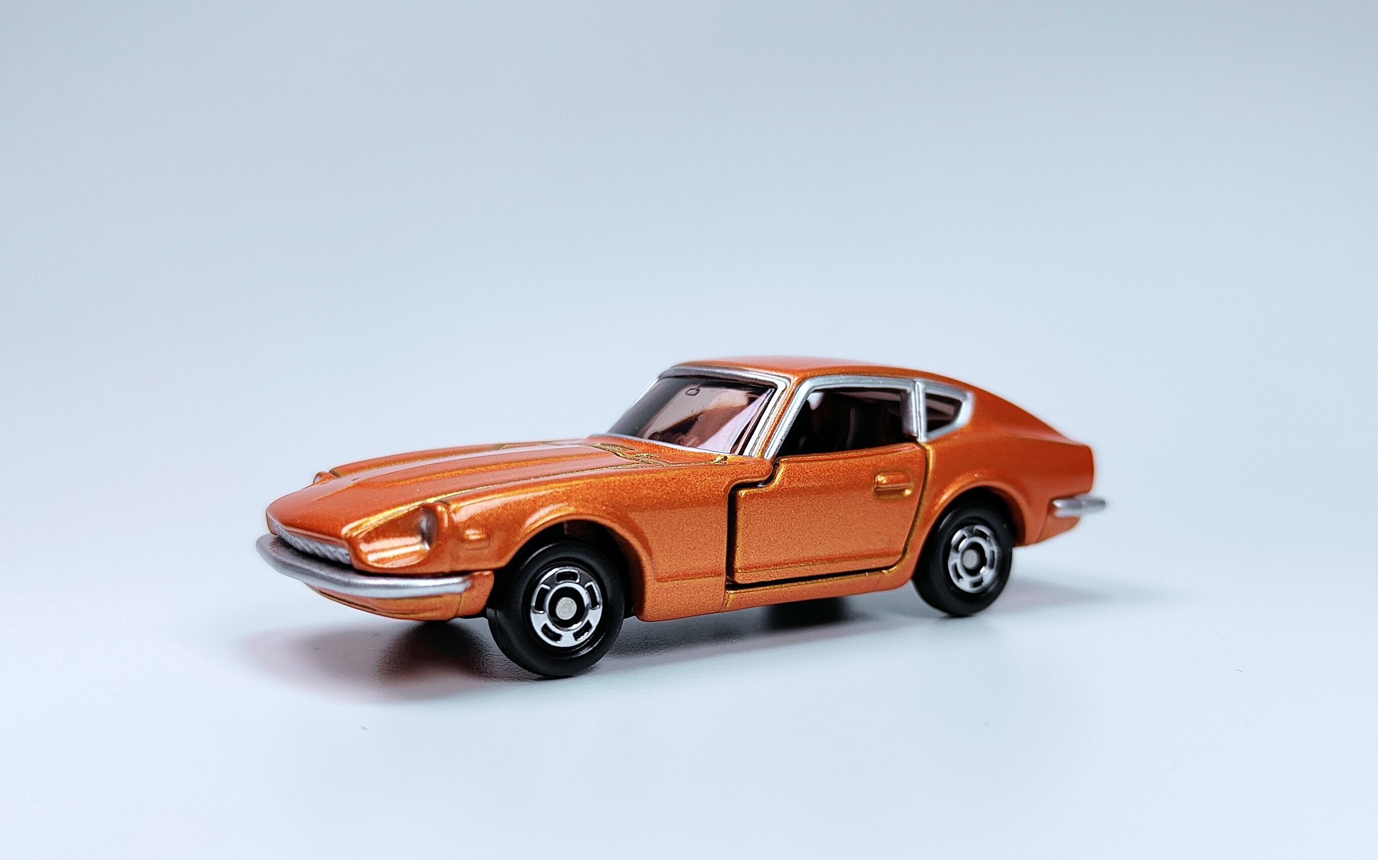 一分钟玩具开盒-多美卡50周年纪念系列日产淑女fairlady z 432开盒