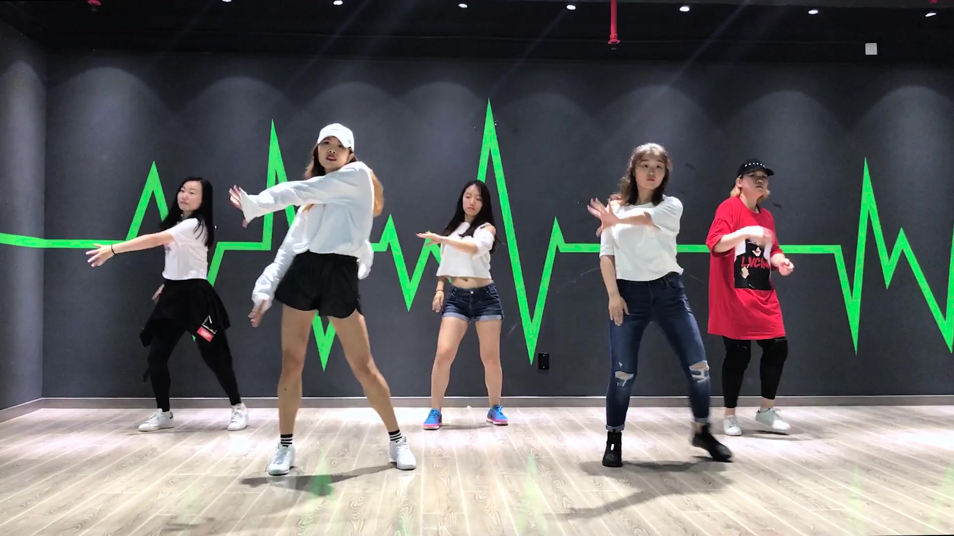 硬币 收藏 bodysouldance私信 bodysoul舞蹈工作室联系电话&微信