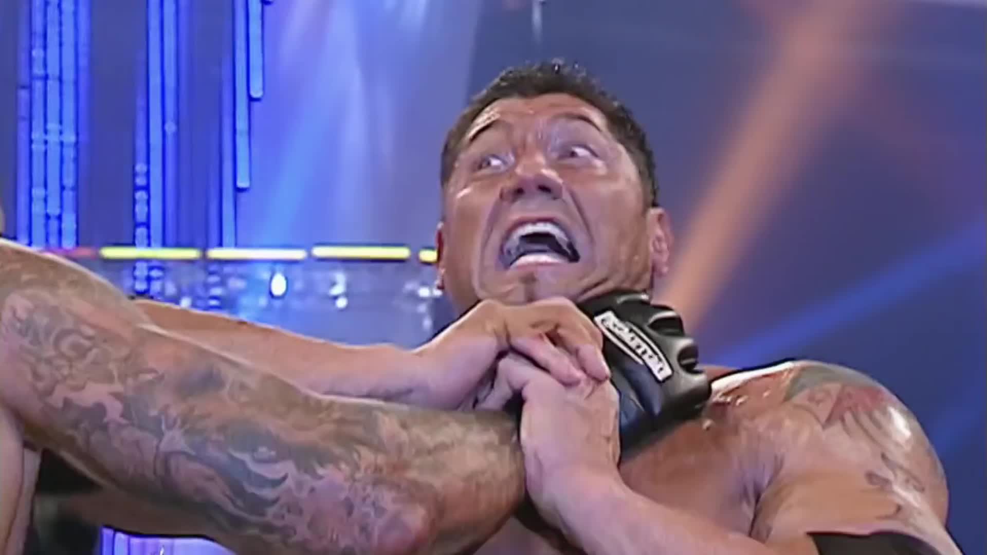 巴蒂斯塔挑战送葬者连胜,野兽反制锁喉抛摔#巴蒂斯塔 #送葬者