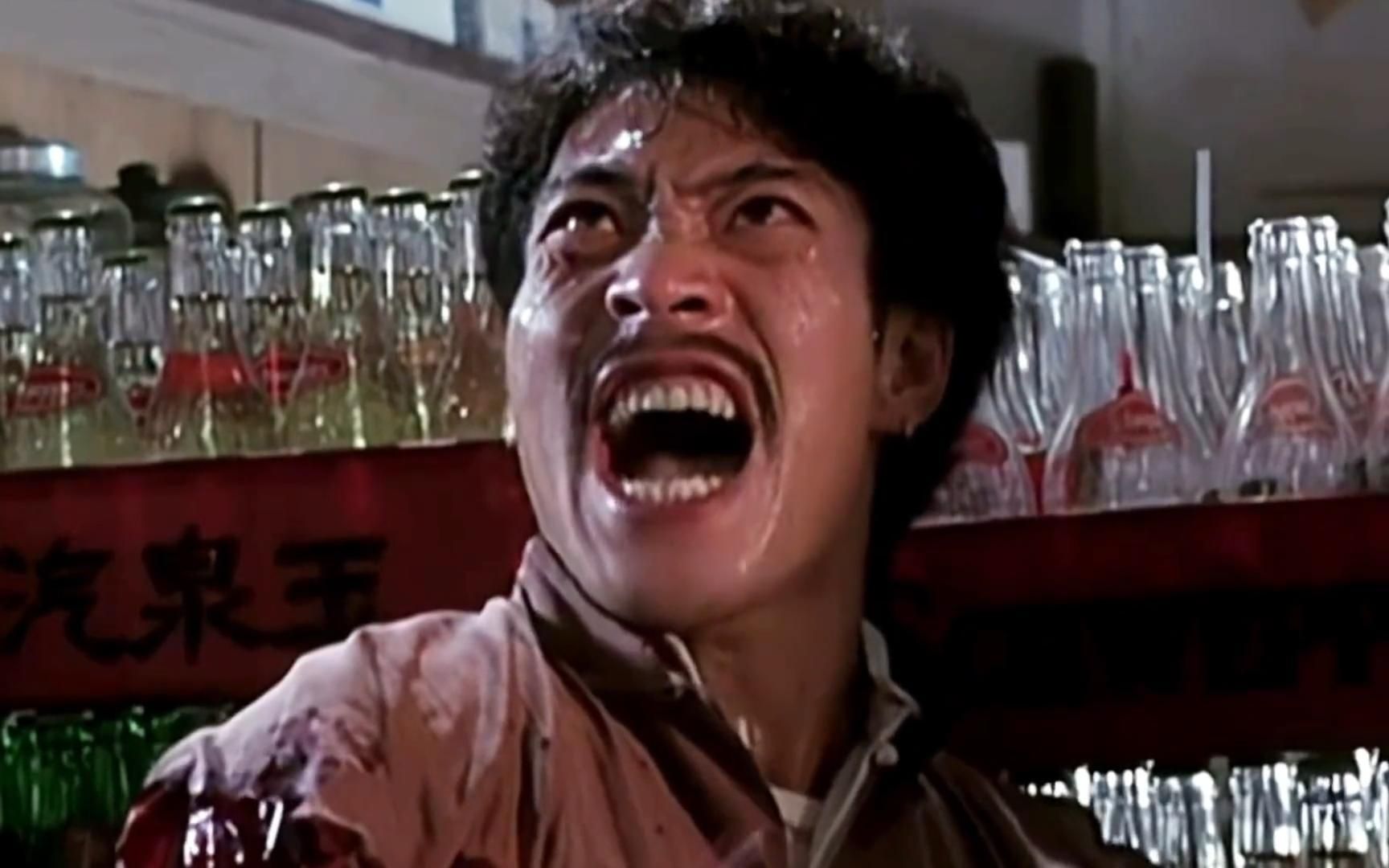 " 巅峰第一钟发白,队友坑到没命排! "