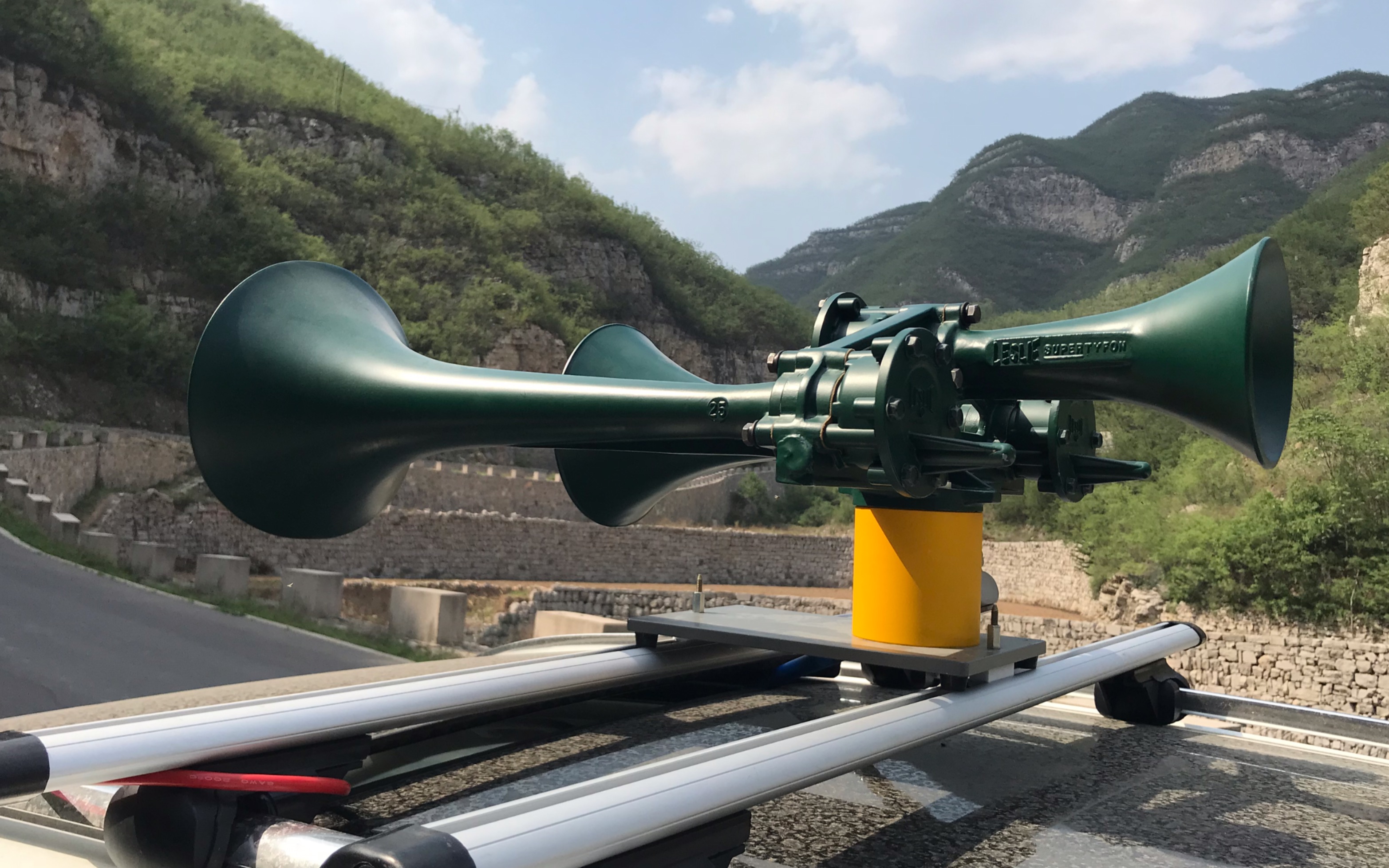 【汽车装火车喇叭】nd5内燃机车rs3l风笛隧道震撼鸣笛合辑