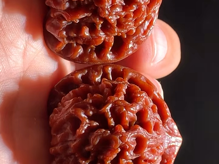 48老麒麟纹官帽,全品,边肚高48/45/39,配对精美,桩形周正,坐桩纹纹的