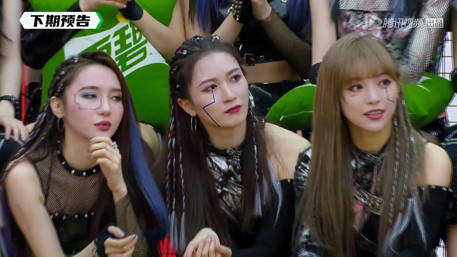 炙热的我们第5期抢先看r1se狂练双节棍火箭少女101挑战旱冰舞