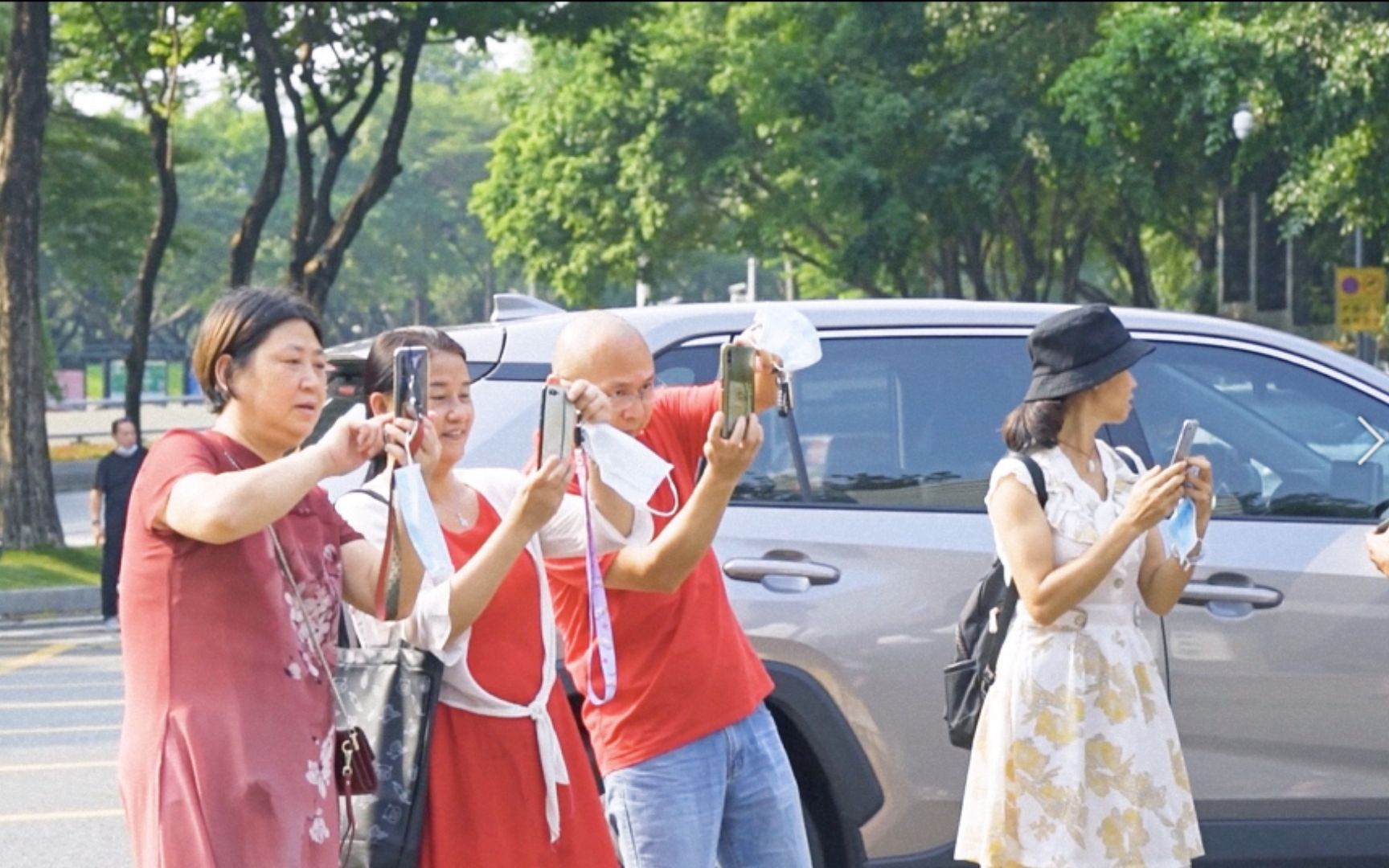 沉浸式迎新+绝美延时!谁会拒绝做深圳大学的新生呢?哔哩哔哩bilibili