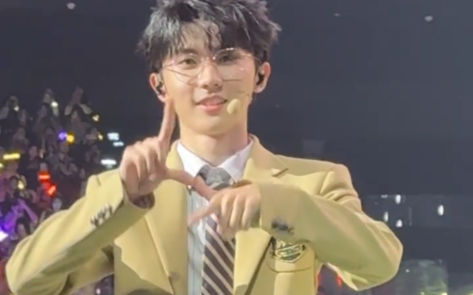 【马嘉祺】手把手教《爱到1440》手势舞 嫉妒使我面目全非