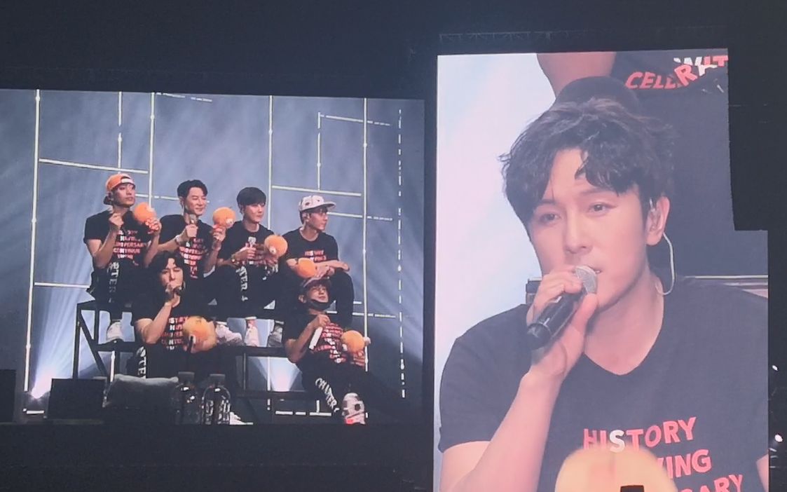 [图]20190421 SHINHWA 21周年演唱会 Uh Sha Uh Sha