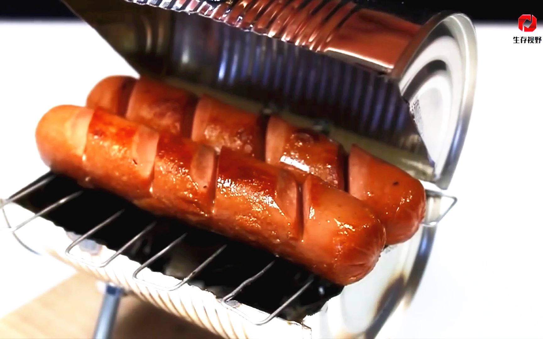 易拉罐制作迷你烧烤架,在家也能烤_哔哩哔哩 (゜-゜)つロ 干杯~-bili