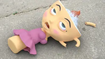 诡异的恐怖女孩